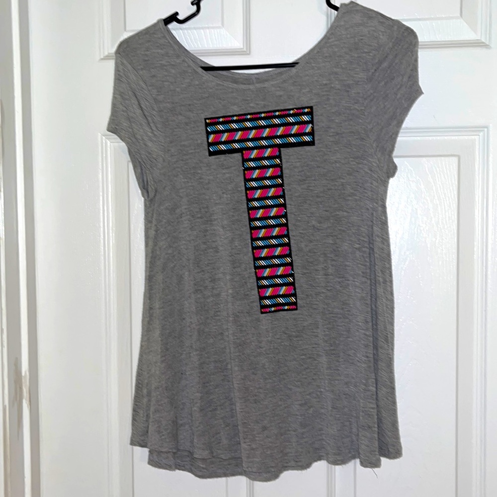 Girl’s Justice “T” tunic top, gray, cap sleeves, size 12/14